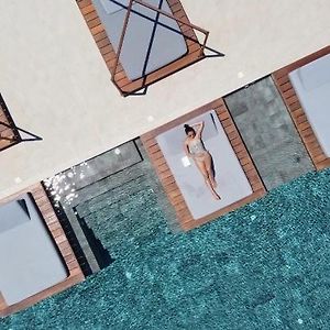 Colonides Beach Hotel
